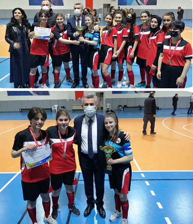 Okullar Arası Genç Kızlar Futsal Turnuvası
